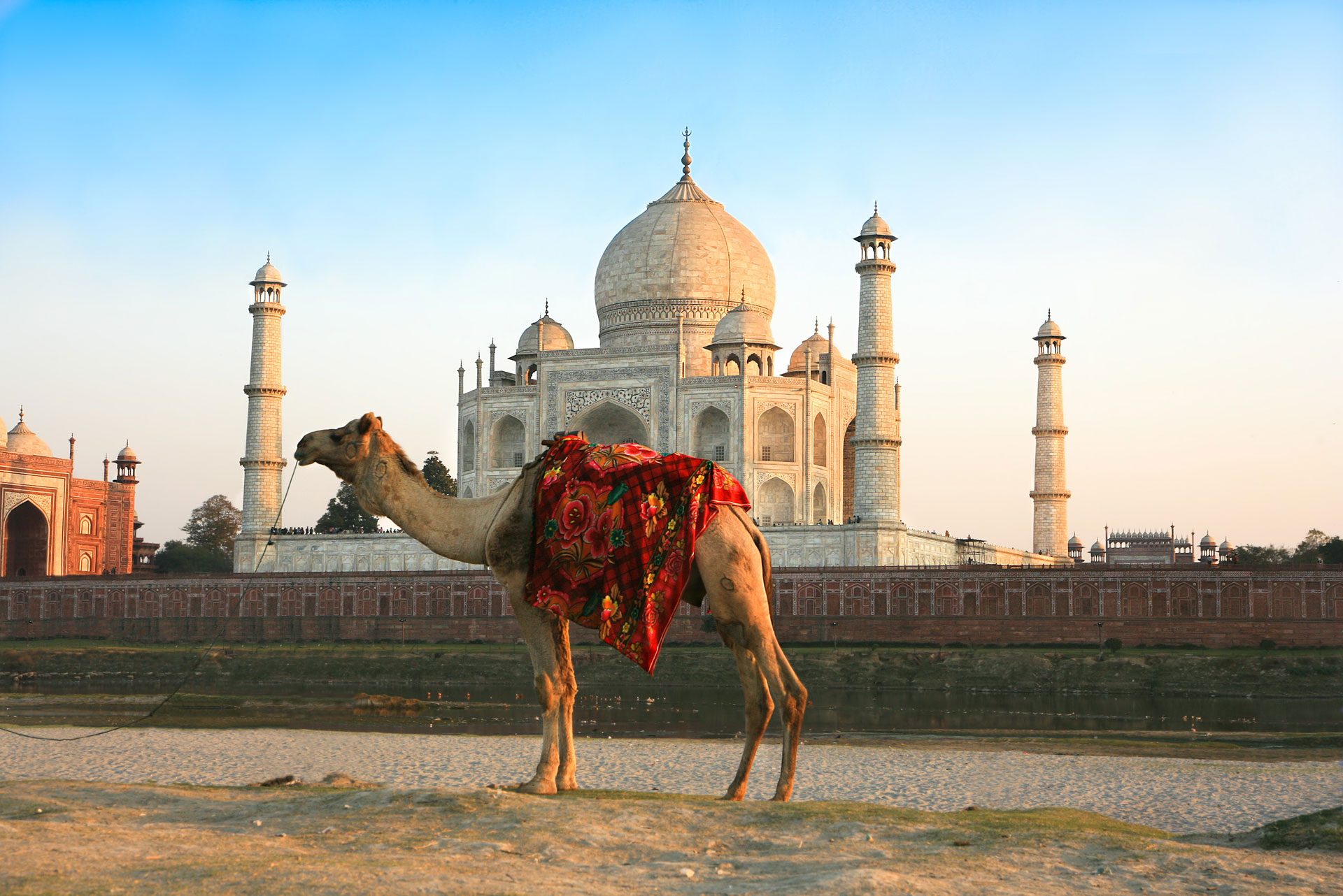 Classical India with Taj Mahal Tours